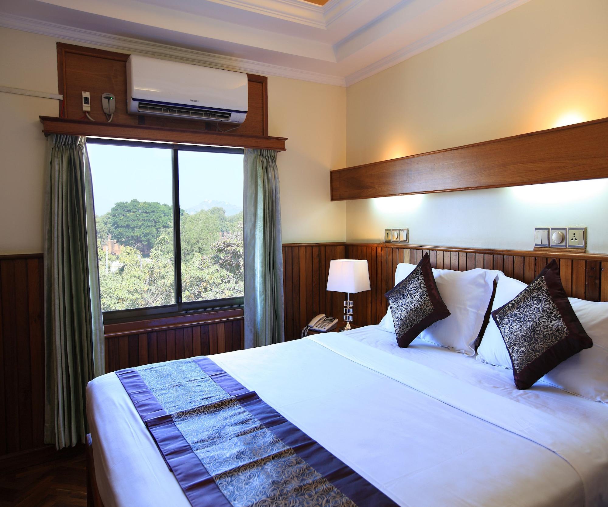 The Hotel Emperor Mandalay Bagian luar foto