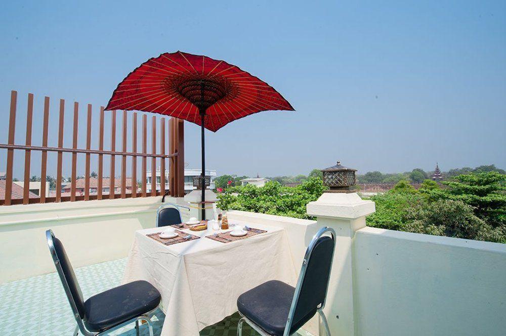 The Hotel Emperor Mandalay Bagian luar foto